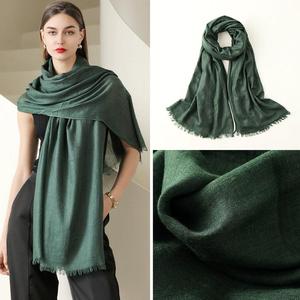 Textured Crinkled Solid Color Ladies Scarf Soft Lightweight Frayed Fringe <b>Shawl</b> <b>Wrap</b> for Women Daily Outdoor Travel Casual Wear - Product Image 1