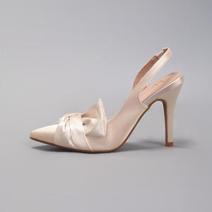 Exquisitos Zapatos de Tacón con Adornos de Perlas para Mujer, Tacón Cuadrado con Detalle de Perlas, Punta Puntiaguda, Zapatos de Noche - Product Image 4