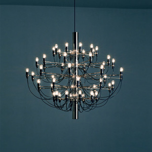 Lámpara de Techo de Diseño Italiano Posmoderno, LED Central, Altura Ajustable, Construcción de Hierro, para Sala de Estar, Dormitorio, Comedor, Dúplex - Product Image 1