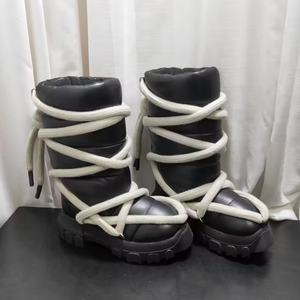 Tendencias 2026, Botas de Nieve Negras de Diseño Unisex, Botas de Nieve Térmicas de Marca de Lujo para Hombre, Botas de Moda Personalizadas para Mujer - Product Image 1