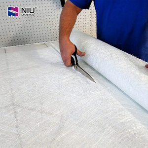 Prix bas, bonne qualité, 600gsm EMC300-600, émulsion en poudre 450g pour <span class=keywords><strong>RTM</strong></span>, construction navale, toiture, rouleau de fibre de verre, tapis de fibres coupées - Product Image 1
