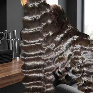 100% Unprocessed Remy Virgin Hair Wholesale Indian Curly Hair Raw Natural Color Machine Double Weft Water Wave Yaki Hair Bundle - Product Image 3