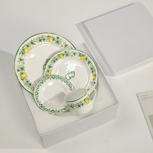 Luxury Bone China Plate Lemon Pattern Popular Dining Plate 2-piece <b>Set</b> 10 Inch and <b>8</b>-inch Ceramic Plates - Product Image 4