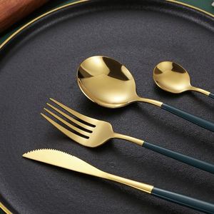 ชุดช้อนส้อมมีดสแตนเลสสไตล์ยุโรป สำหรับงานแต่งงาน สวยหรูและดูดี - Product Image 4