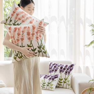Housse de <span class=keywords><strong>coussin</strong></span> brodée style pastoral américain, motif petites fleurs fraîches, carrée, en coton, pour canapé, taie d'oreiller décorative, décoration intérieure - Product Image 1