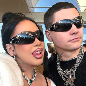 ห้าแฉก<span class=keywords><strong>Rhinestone</strong></span> Rimless Y2Kแว่นตากันแดดผู้หญิงผู้ชายอินเทรนด์ 2024 ห่อรอบแว่นตากันแดดเงินPunk One Pieceแว่นตา - Product Image 4