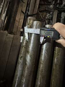 قضبان دائرية من الفولاذ الكربوني المخلل والمزيت، قضبان فولاذية مدرفلة على الساخن للتصنيع باستخدام الحاسب الآلي والبناء، سطح لامع - Product Image 4