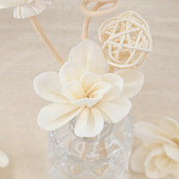 Fleur de Dahlia en Bois de Sola de 5 cm, Faite à la Main, Diffuseur d'Huiles Essentielles Séchées, Décoration d'Intérieur pour Mariage, Anniversaire, Noël, Naturelle