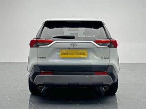 Auto Usata RAV4 SUV 2022 con Garanzia di Un Anno, Origine Giapponese, Servizio Porta a Porta Disponibile - Product Image 5