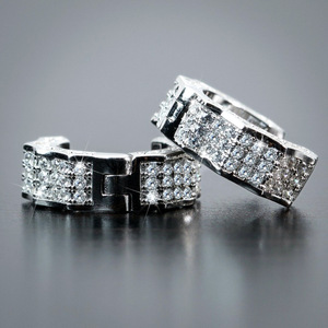 Orecchini a Clip Unisex con Cristalli, Stile Hip Hop, Accessori Moda Quotidiana - Product Image 3