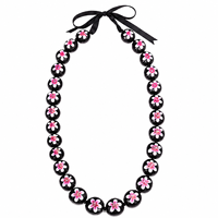 Collier Hawaïen en Noix de Kukui Polies, Motif Fleur de Plumeria Peint à la Main, Accessoire de Mode Tropicale pour Femme