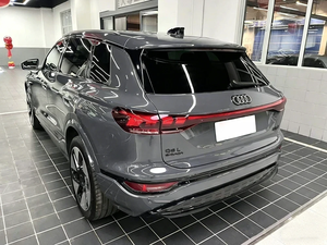 JX AUTO <span class=keywords><strong>Audi</strong></span> Q6L <span class=keywords><strong>E</strong></span>-<span class=keywords><strong>Tron</strong></span> First Edition 2025 Usata in Vendita a Prezzo Vantaggioso - Product Image 4