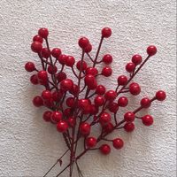 KEWEI T347 Gouden Leverancier Kunstmatige Realistische Handgemaakte Kerstbessen Plastic Rode Fruittak Decoratie Benodigdheden