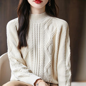 Suéter de punto grueso para mujer, cuello medio alto, estilo coreano, holgado, de algodón, para otoño e invierno, color liso - Product Image 1