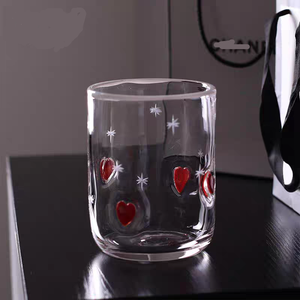 Conception d'arbre <span class=keywords><strong>de</strong></span> Noël fait à la main isolé clair à la mode créatif personnalisé verre trempé verre à liqueur <span class=keywords><strong>pour</strong></span> cadeau <span class=keywords><strong>de</strong></span> Noël - Product Image 1