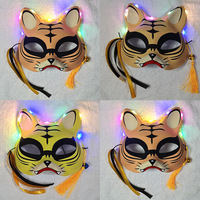 Masque d'Halloween à plumes lumineuses LED, demi-masque de chat de dessin animé, masque d'animal ancien, masques clignotants pour fête d'enfants