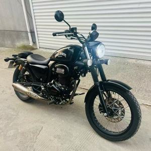 Motocyclettes d'occasion vintage de style urbain, à essence, avec moteur unique rétro 250cc - Product Image 2