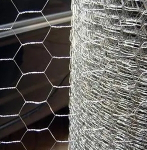 Hot Dipped Galvanized Hexagonal <b>Mesh</b> Iron <b>Wire</b> Net For Slope Stabilization Construction Works - Product Image 4