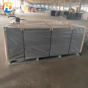 Heavy-duty Black Pvc 8-gauge Wire Mesh Panels With Square Openings