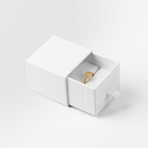 Soportes de exhibición de productos OEM de fábrica con diseño gratuito, tubos de madera y plástico, cajas de papel para joyería, embalaje para pulseras tipo <span class=keywords><strong>Pandora</strong></span> 16. - Product Image 3