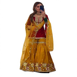 Traje Tradicional Indio Moderno para Mujer, Marca FATEMA FASHION, Bordado, Material de Piel Sintética, Corte Regular, Largo hasta el Tobillo - Product Image 1
