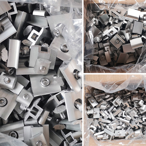 UISOLAR Bán buôn giá đỡ tấm pin năng lượng mặt trời bằng nhôm 35mm 40mm, kẹp mái nhà năng lượng mặt trời, kẹp tấm pin năng lượng mặt trời, kẹp giữa và kẹp cuối - Product Image 5
