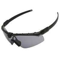 Vente en gros de lunettes de sport Lunettes tactiques Airsoft avec cadre de camouflage Matériau PC Échantillon gratuit