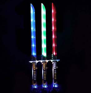 Neueste Design 76cm Flash Laser messer mit Musik leuchtenden LED Schwert Kunststoff Kinder Flash Spielzeug Großhandel - Product Image 2