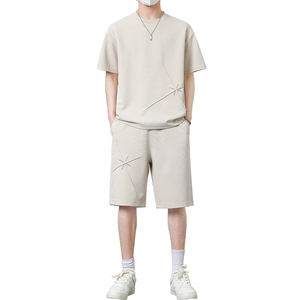 Traje informal personalizado con logotipo para hombre, traje de verano con efecto refrescante, camiseta de manga corta, conjunto deportivo moderno y atractivo. - Product Image 1