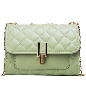 Bolso de Mano de Plástico Tejido a Crochet con Asa de Bambú en Forma de D, Bolso de Hombro Estilo Anillo de Crochet - Product Image 3