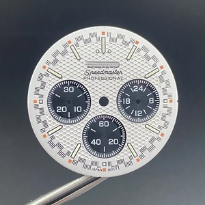 Esfera de Reloj Modificada de 32.6MM, Verde Luminoso con Textura de Panal de Abeja, Esfera Blanca Arena, Compatible con Movimiento VK63 - Product Image 4