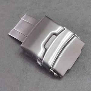 Luxe haute poli 304s en acier inoxydable solide Double serrure <span class=keywords><strong>boucle</strong></span> de sécurité bracelet de montre 18/20/22/24mm fermoir de montre - Product Image 3