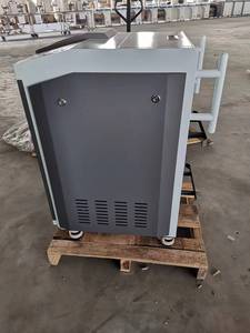 Máquina de Limpieza Láser de Fibra Pulsada para Maletas, Refrigerada por Agua, Portátil, para Eliminar Óxido, 200W, Raytu, Nueva - Product Image 3