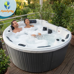 Jacuzzi de Acrílico para Masajes, Semicircular, de Pared, con 54 Jets, para Exteriores - Product Image 1