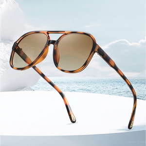 Lunettes de soleil unisexes TR90 à monture large avec verres polarisés, protection UV, couleur verte, modèle Tac, vente en gros - Product Image 2