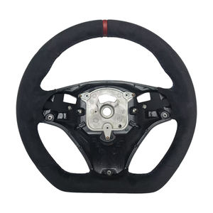 Volante de Alcantara con Costuras en M de Alta Calidad para BMW Serie 3 E90 E92 E93 - Product Image 1