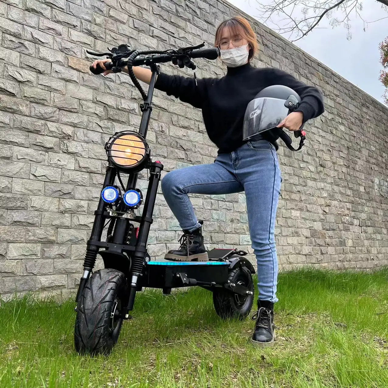 Rapide 90-120km longue autonomie 13 pouces gros pneu nouveau e-scooter électrique 2 roues 72V 8000w 10000w double moteur scooter électrique 72v