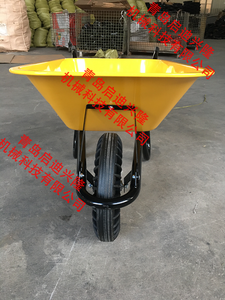 <span class=keywords><strong>Brouette</strong></span> de construction adaptée à l'Europe WB6414T W Plateau en acier galvanisé au zinc massif Utilisation du <span class=keywords><strong>jardin</strong></span> Métal slovaque tchèque - Product Image 5