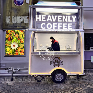 Camion de nourriture pour hot-dogs et glaces, design 2025, normes américaines pour la restauration et la boulangerie, à vendre - Product Image 1