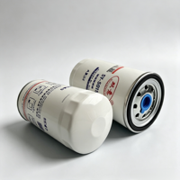 HS10084 	 Filtro de Combustible para Excavadora 	 Resistente al Desgaste 	 Seguridad en el Transporte de Larga Distancia 	 Camiones de Remolque 65125035033 F82024 P550937