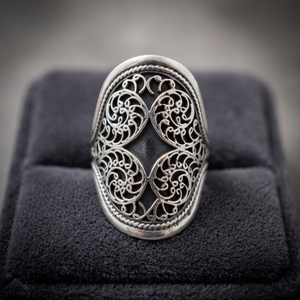 Anillos de Plata de Ley con Incrustaciones de Piedras Preciosas para Compromiso y Aniversario - Product Image 2