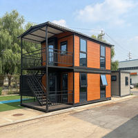 Maison conteneur préfabriquée modulaire portable et extensible à double étage et double ailes, directement de l'usine, avec intérieur moderne et respirant, idéale pour une salle de sport