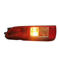 Feu arrière rouge 12V en matériau PP pour Toyota Hiace 2014-2017