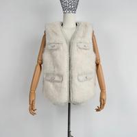 Manteau blanc exquis pour femme, gilet sans manches en fausse fourrure bouffante avec garniture de perles et poches boutonnées, manteau épais et chaud