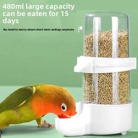 Distributeur d'eau suspendu en plastique écologique pour animaux de compagnie et accessoires de cage à nourriture pour oiseaux pour écureuil et perroquet