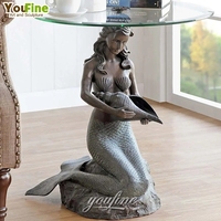 Table basse sirène en bronze sur mesure avec plateau en verre, sculpture artisanale sur le thème de l'océan