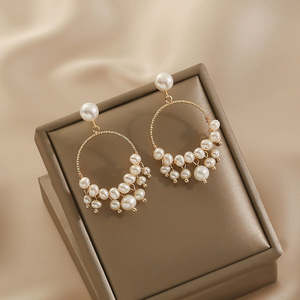 ต่างหูเงินแท้ S925 ประดับมุกธรรมชาติ 1576 พร้อมจี้แบบติดหูสำหรับผู้หญิง WENCHI - Product Image 2