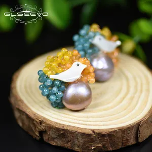 Anting-Anting Kancing Wanita Air Tawar Alami, Anting-Anting Pertunangan 925S Kancing Burung Cangkang Manik-manik Kristal Biru Kuning