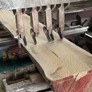 Fourniture directe d'usine 1X6 joint en V réversible/Shiplap pour les projets d'intérieur pour les hôtels et les hôpitaux - Product Image 4