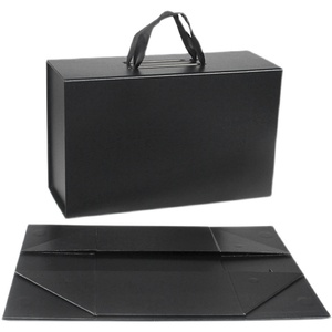 Hộp Quà Gấp Từ Tính Màu Đen Bán Sỉ Tùy Chỉnh Bao Bì Các Tông Cho Quần Áo Túi Xách Có Tay Cầm Ruy Băng - Product Image 1